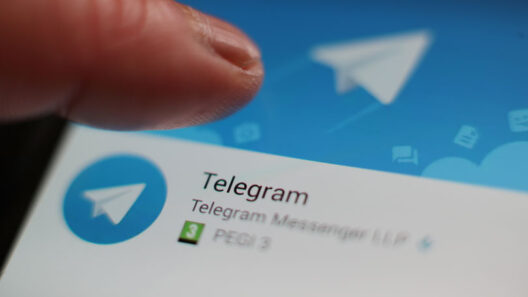 На каком языке программирования написан telegram