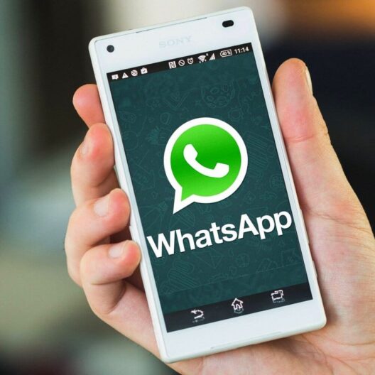 Пользователи WhatsApp смогут прослушивать сообщения с выбранной скоростью