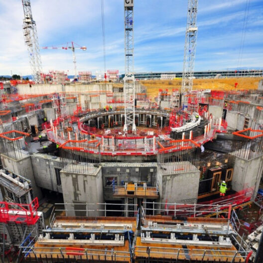 Система охлаждения термоядерного реактора ITER пошла трещинами